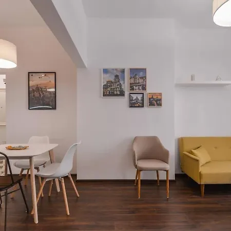 Ndk 2 Bedroom 아파트 *