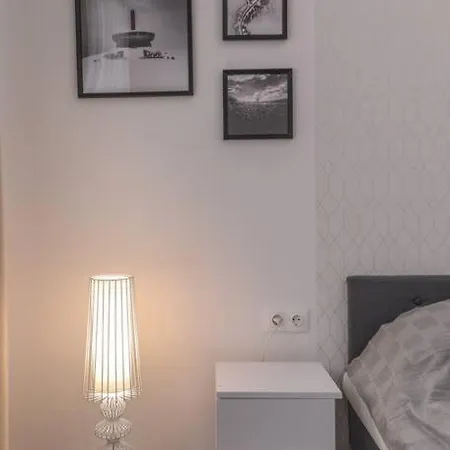 Ndk 2 Bedroom