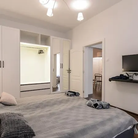 Ndk 2 Bedroom Apartament *